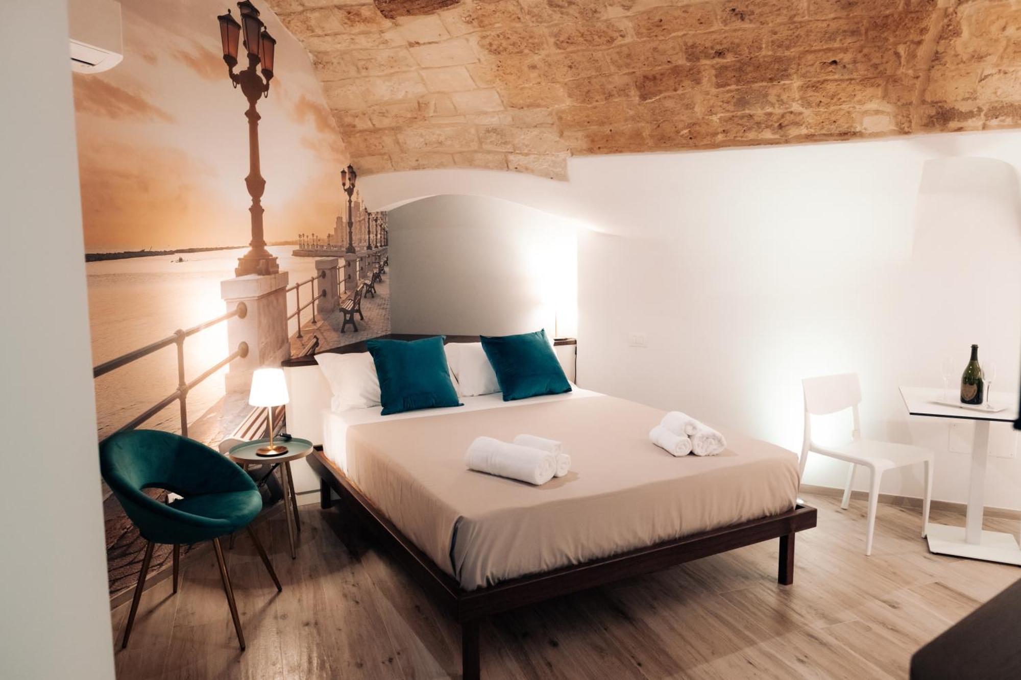 Timeless Apulian Luxury Suite Bari Ngoại thất bức ảnh