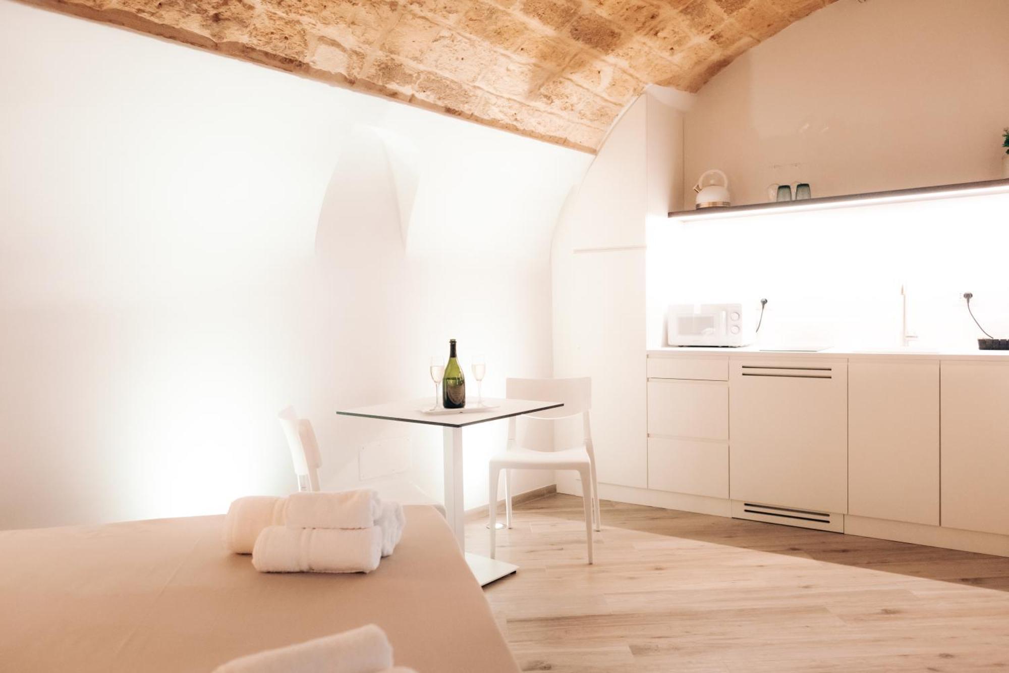 Timeless Apulian Luxury Suite Bari Ngoại thất bức ảnh
